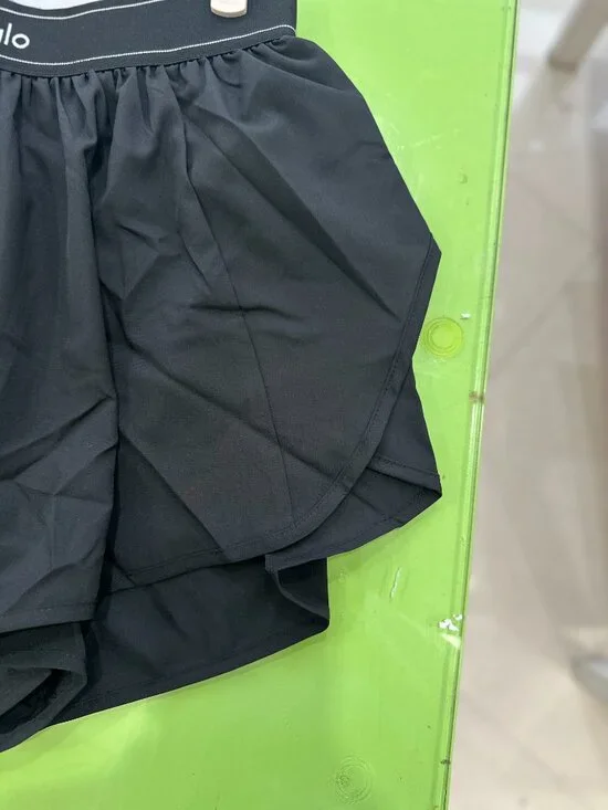 Women's Alo Shorts — Black, Size M - Picture 5 of 5